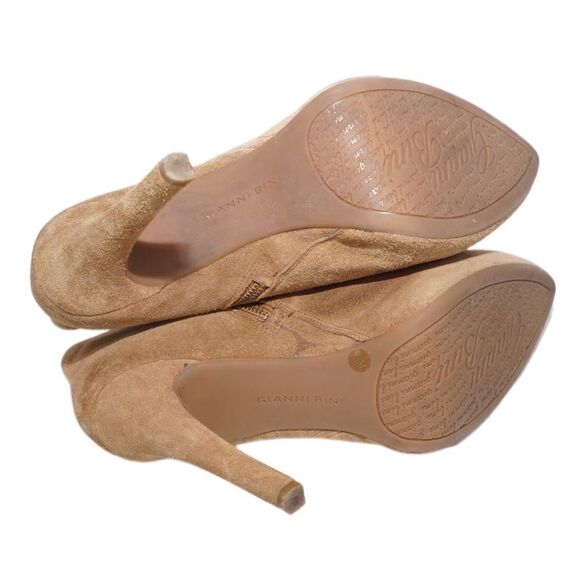 Gianni Bini Suede Almond Toe Heeled Booties, Size 9.5 - Picture 2 of 8